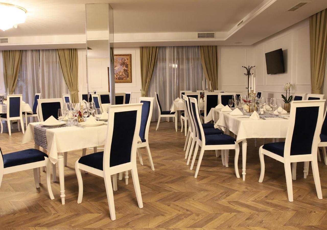 Monte Vedetta Hotel Sliven ภายนอก รูปภาพ