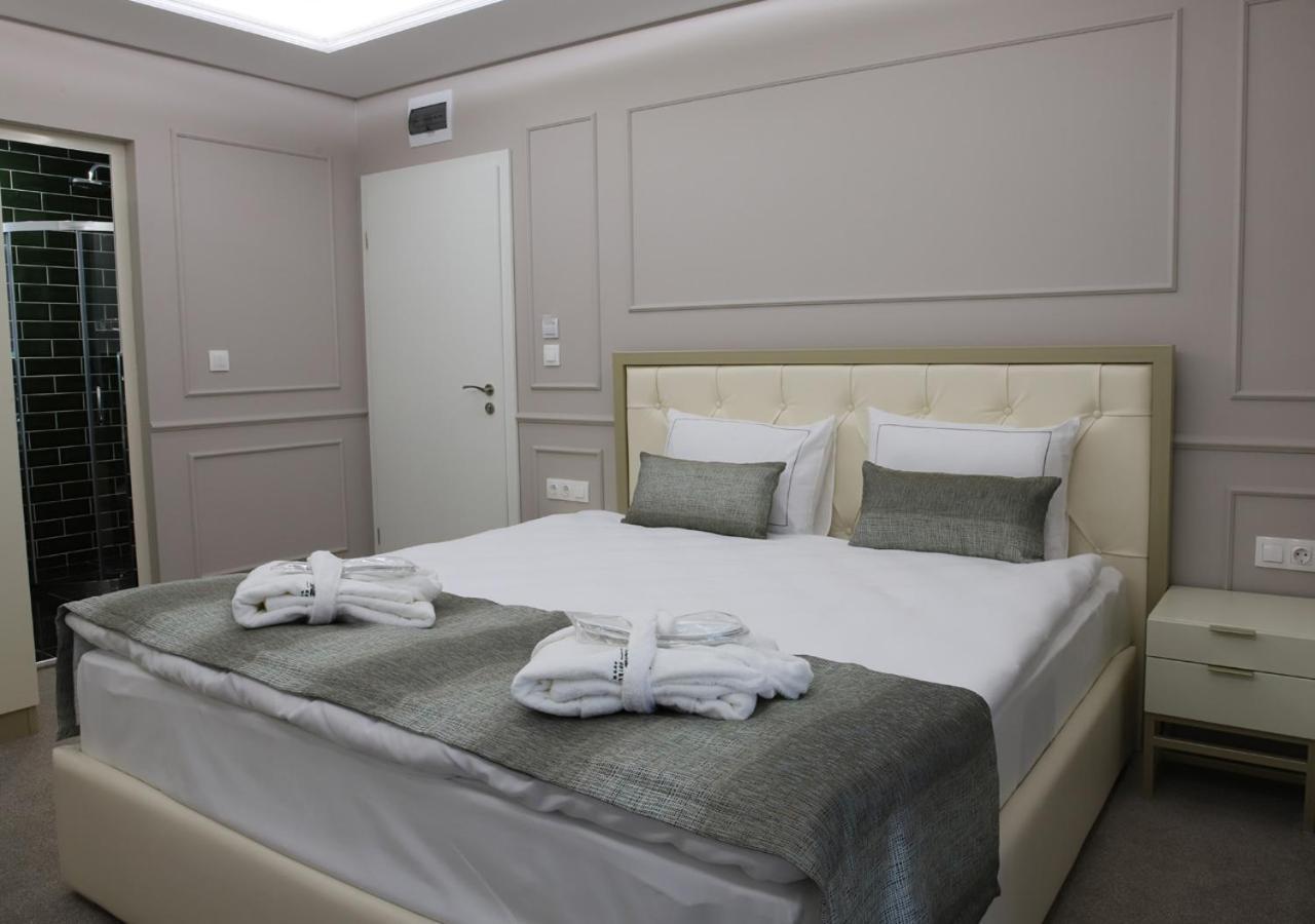 Monte Vedetta Hotel Sliven ภายนอก รูปภาพ