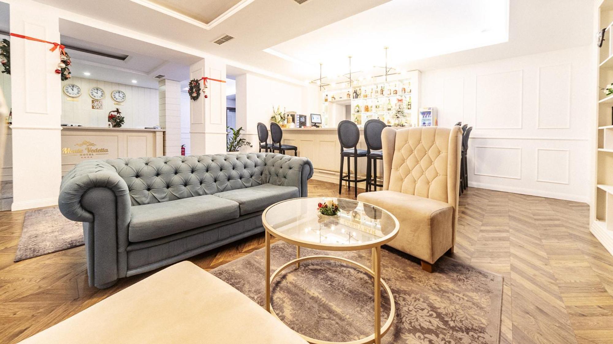 Monte Vedetta Hotel Sliven ภายนอก รูปภาพ